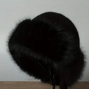 Elegant Black Fur Winter Hat